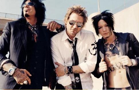 SIXX: A.M.